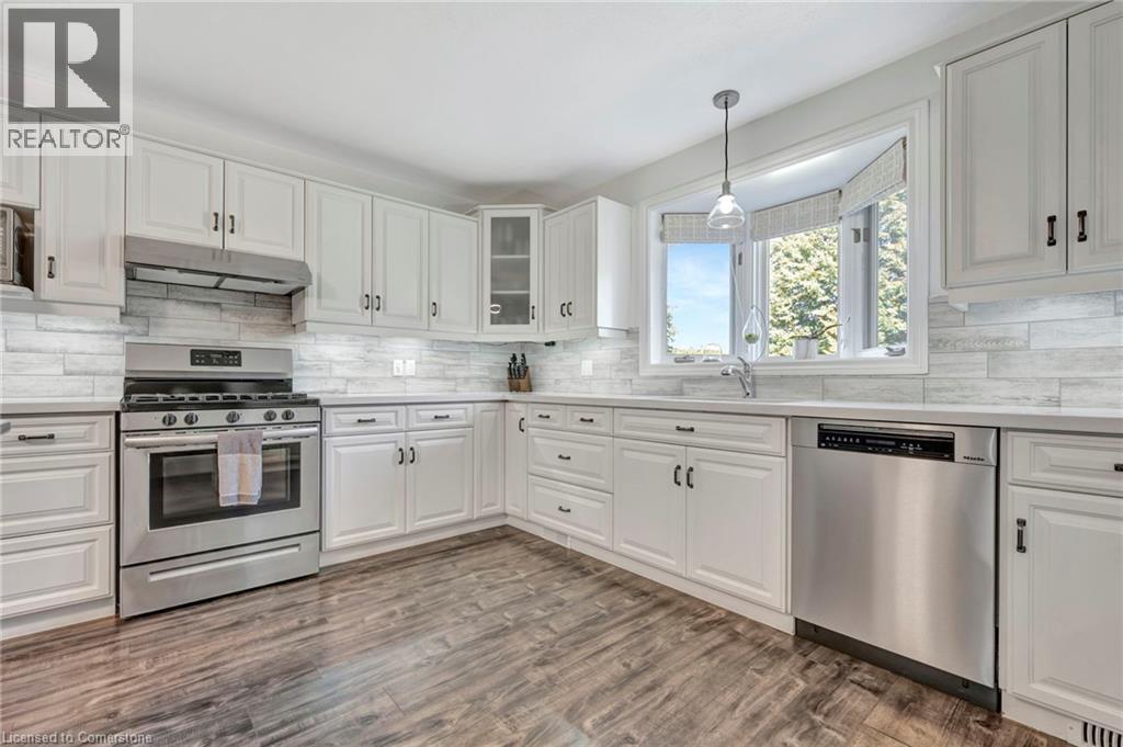 Photo 11 of 602 Windham Road 9, La Salette ON
