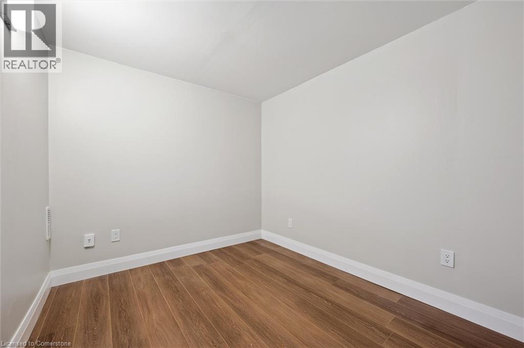 Photo 6 of 575 Balsam Poplar Street Unit Lower, Waterloo ON