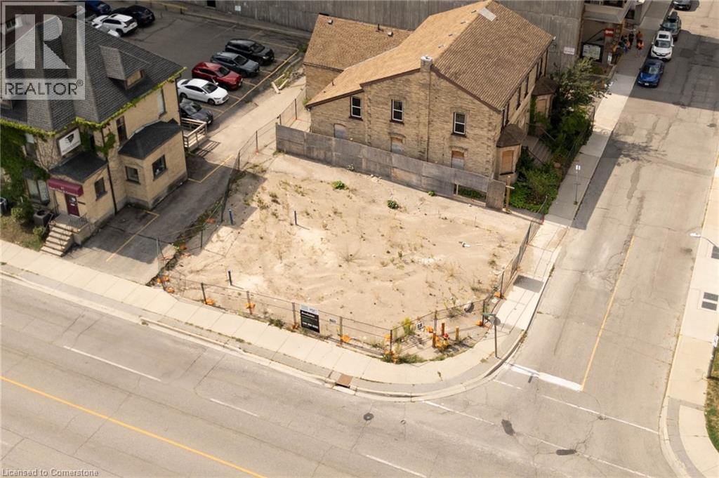 Photo 11 of 21 Weber Street W, Kitchener ON