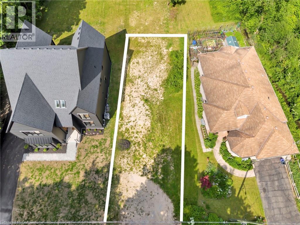 Photo 3 of 16 Mcdougall Road, Waterloo ON