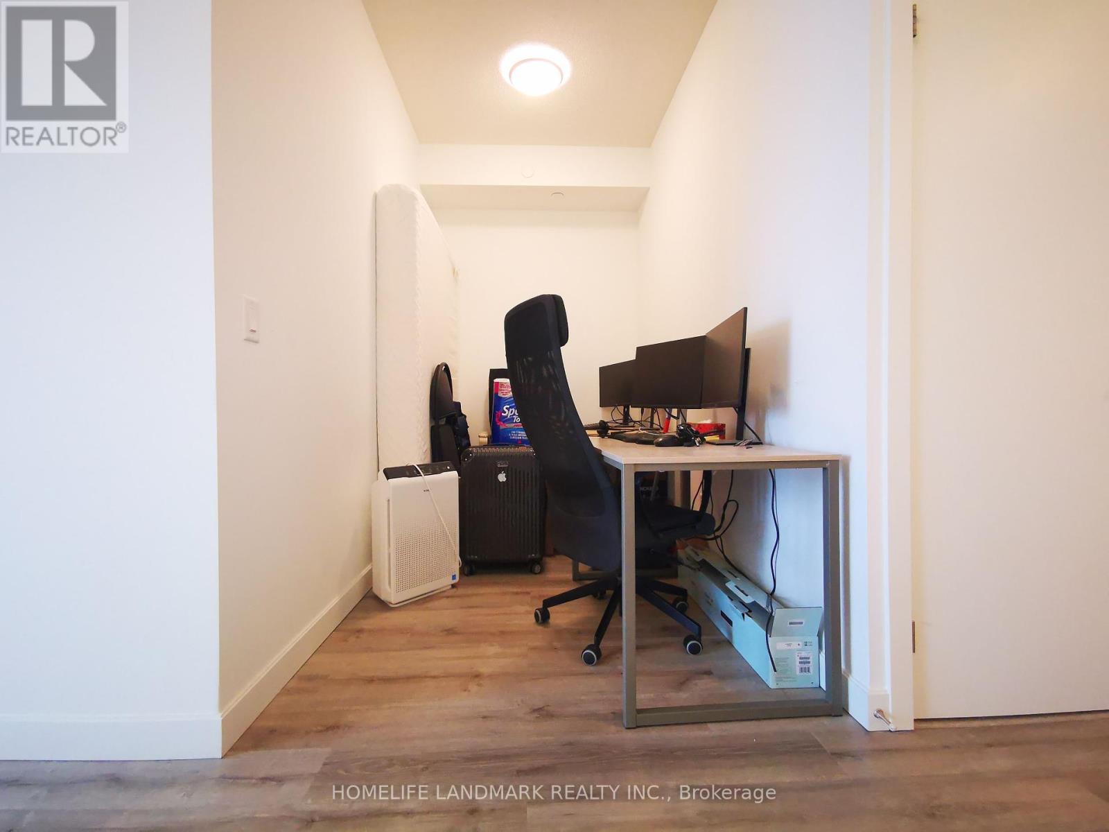 Photo 10 of 2103 38 Forest Manor Road, Toronto ON