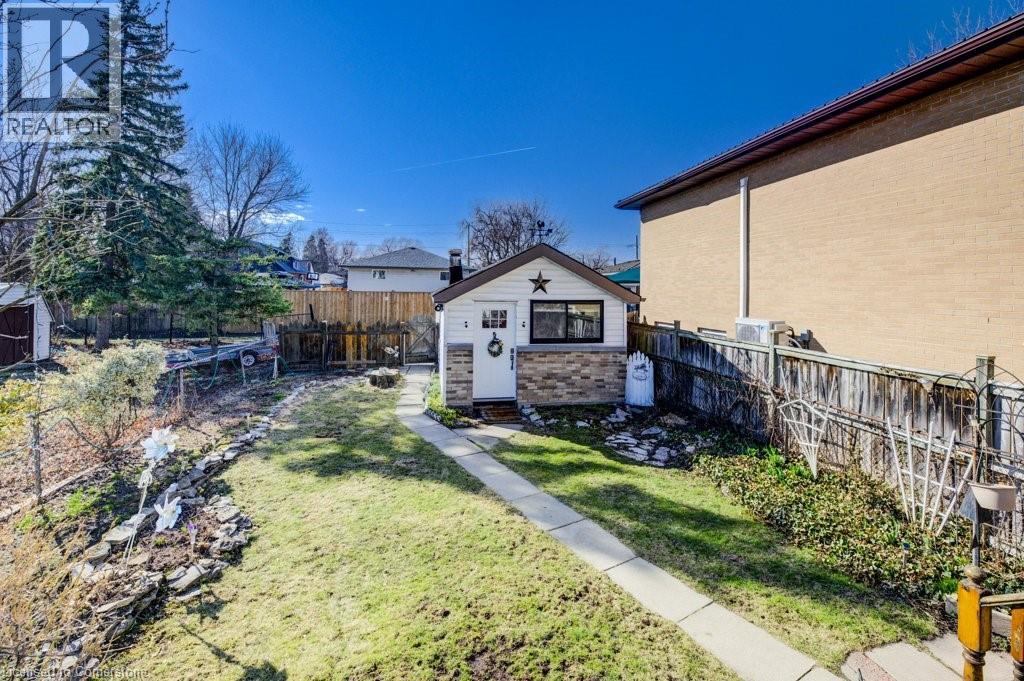 Photo 23 of 458 Upper Wentworth Street, Hamilton ON