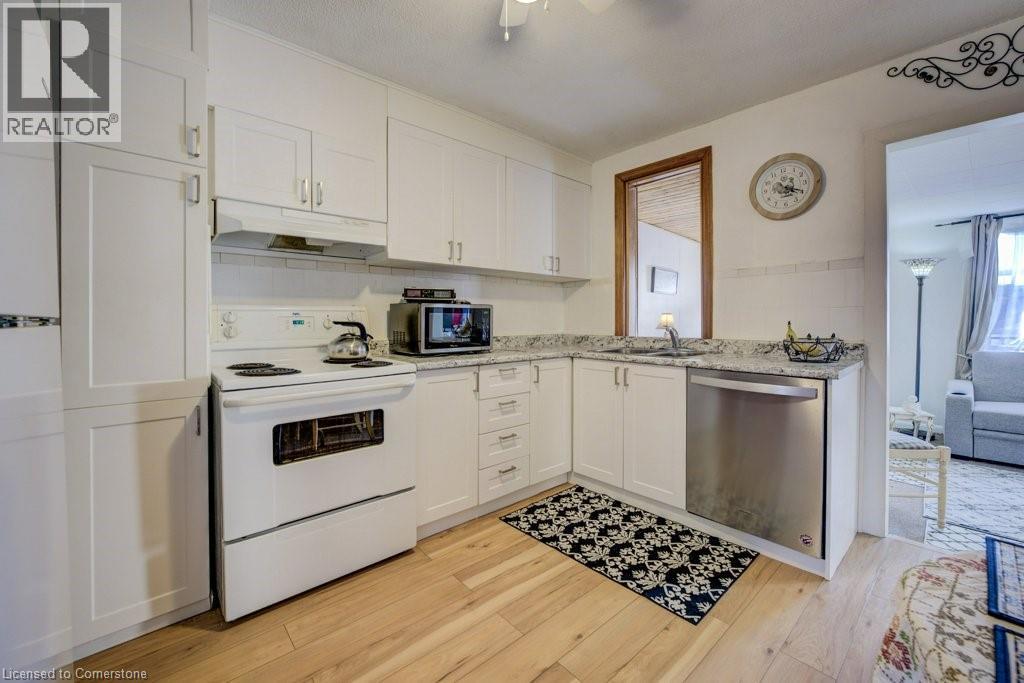Photo 38 of 458 Upper Wentworth Street, Hamilton ON