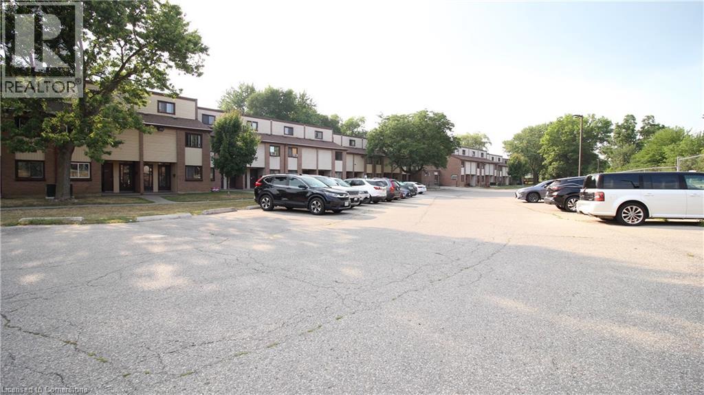 Photo 4 of 1200 Courtland Avenue E Unit 5, Kitchener ON