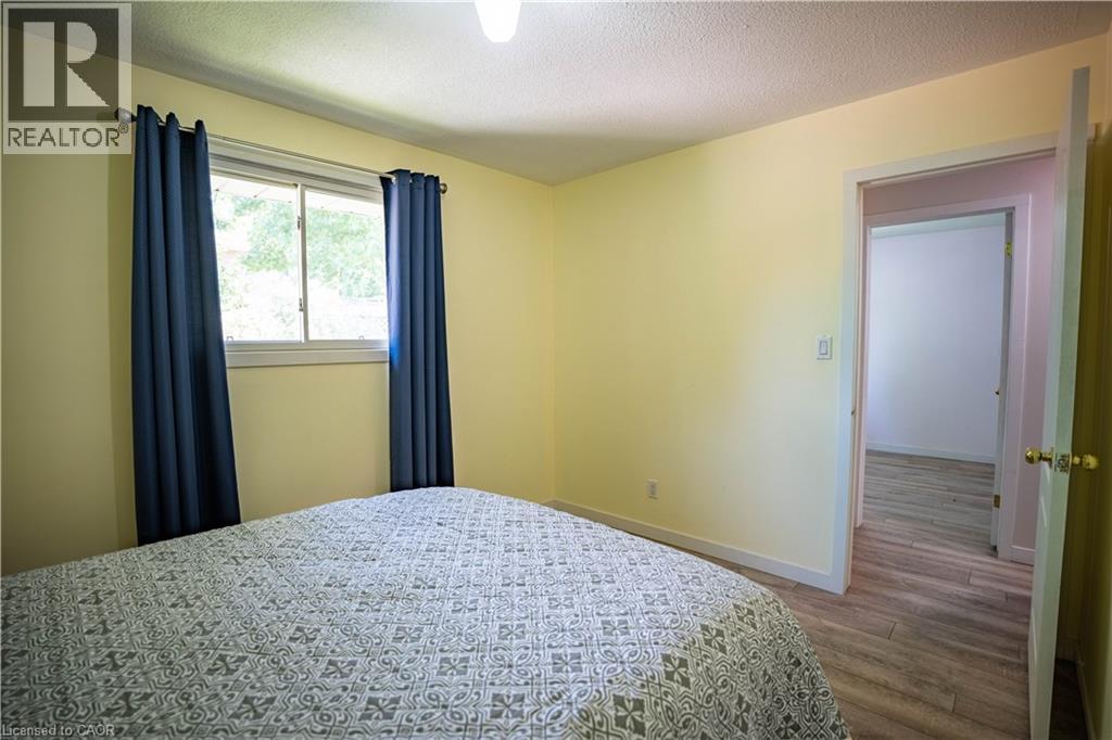 Photo 14 of 271 South Drive, Simcoe ON