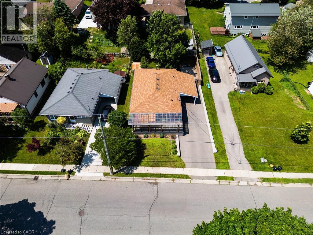 Photo 34 of 271 South Drive, Simcoe ON