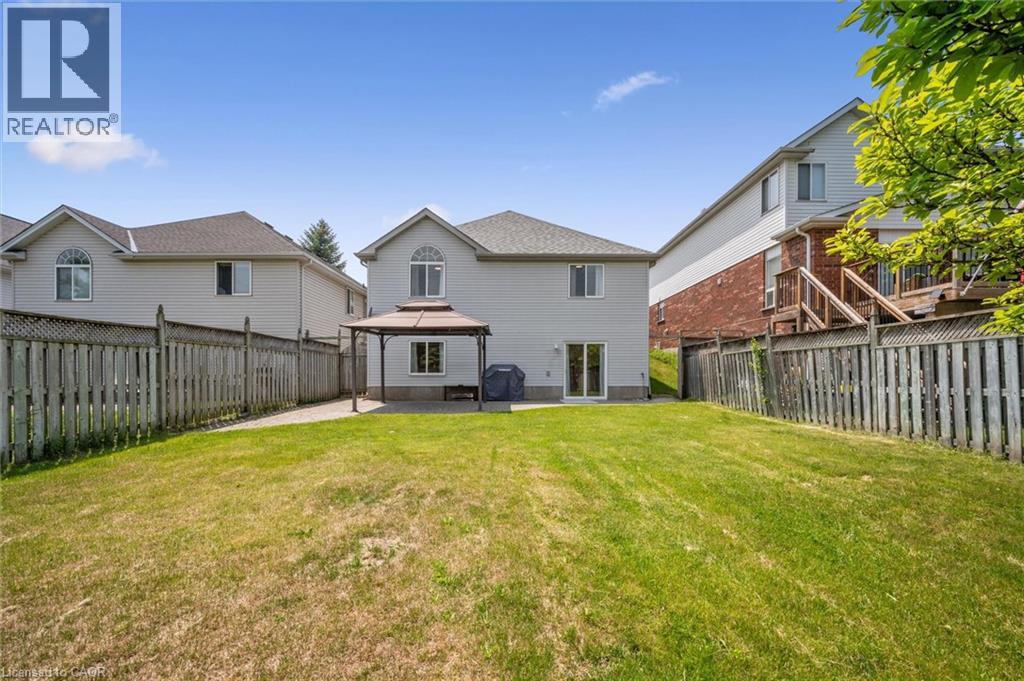 Photo 36 of 56 Sweeney Crescent, Cambridge ON
