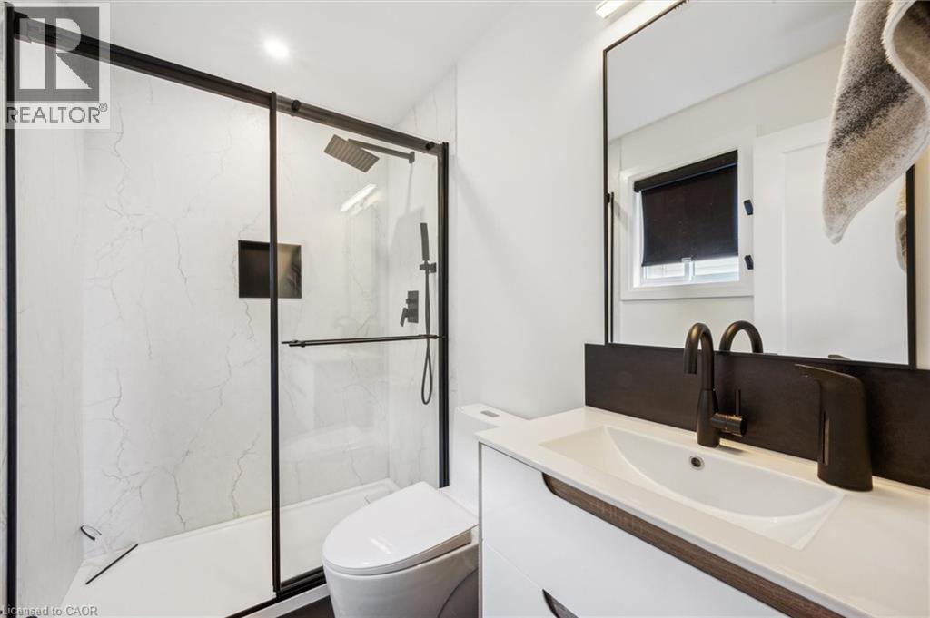 Photo 16 of 56 Sweeney Crescent, Cambridge ON