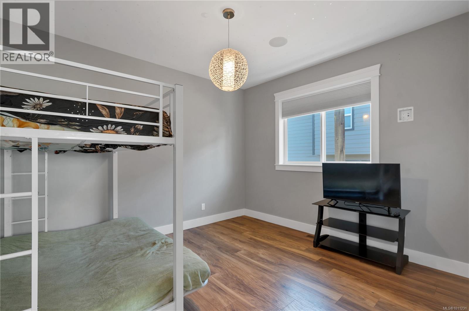 Photo 20 of 2613 Sunderland Rd, Campbell River BC
