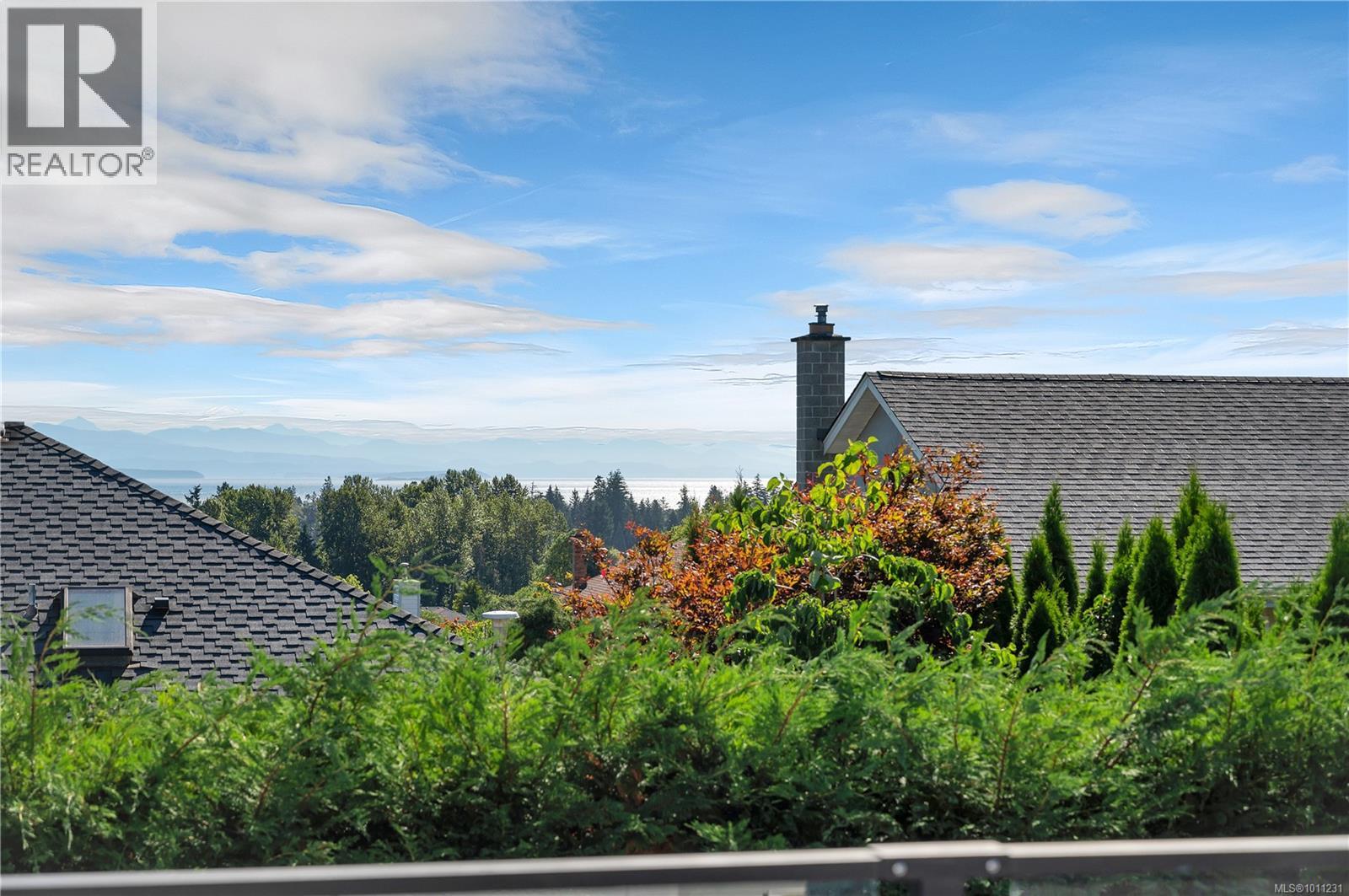 Photo 23 of 2613 Sunderland Rd, Campbell River BC