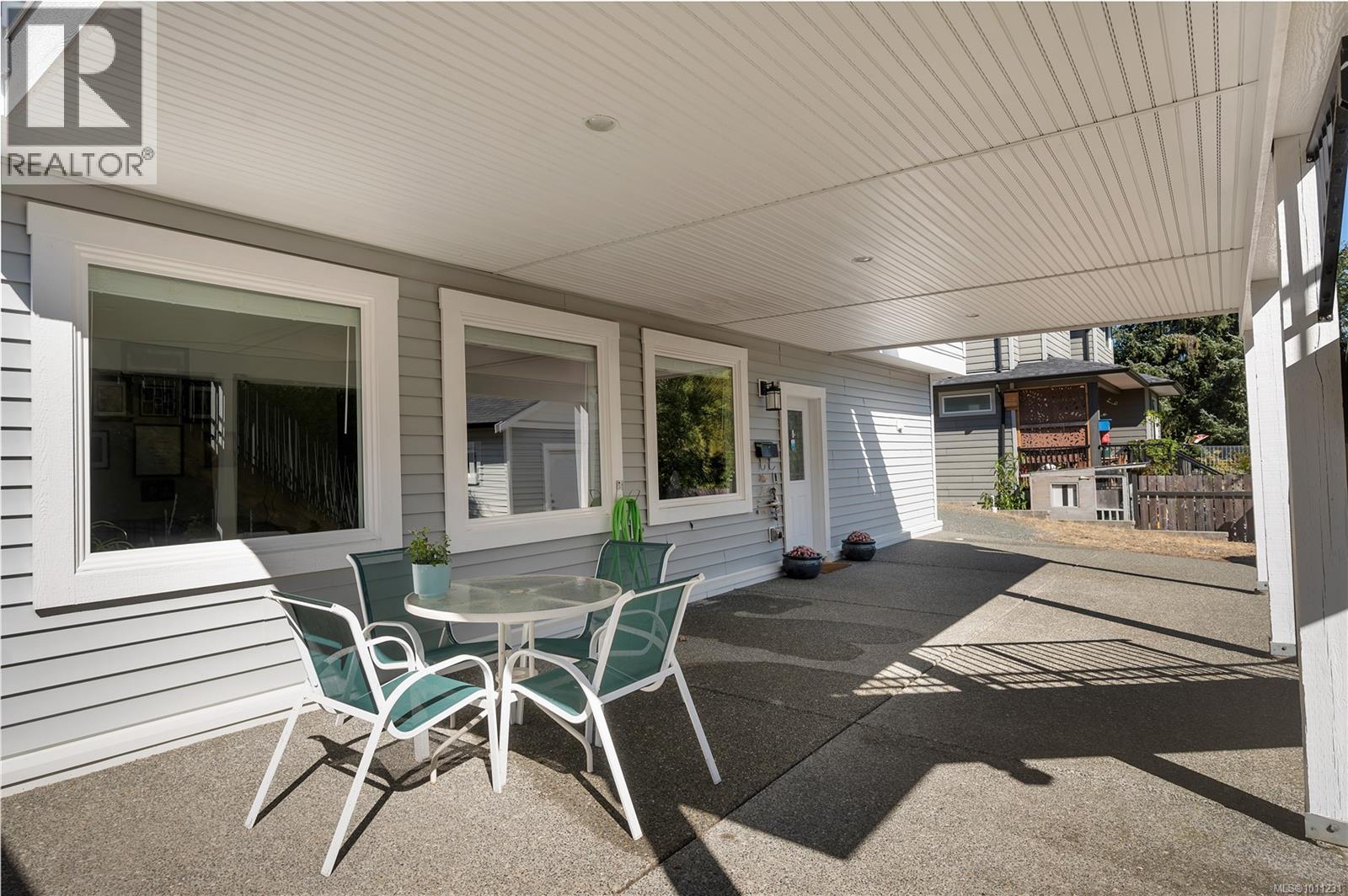 Photo 54 of 2613 Sunderland Rd, Campbell River BC