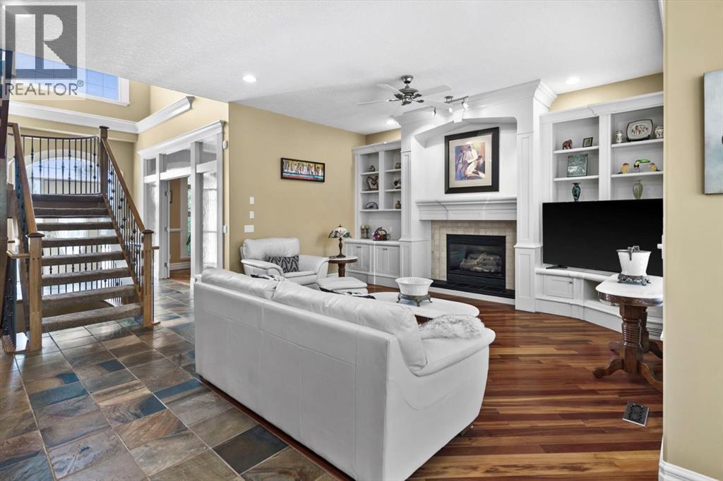 Single Family House for Sale in  Royal Terrace NW Royal Oak Calgary 