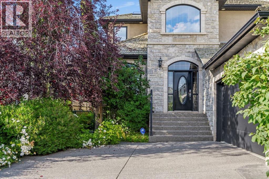 Single Family House for Sale in  Royal Terrace NW Royal Oak Calgary 