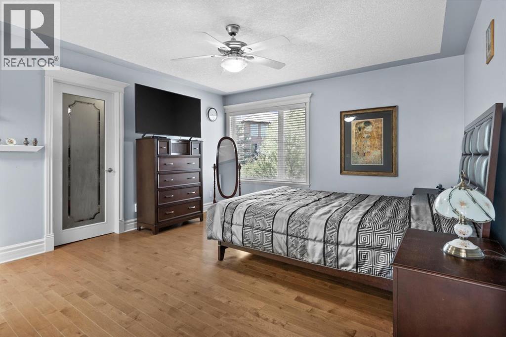 Single Family House for Sale in  Royal Terrace NW Royal Oak Calgary 