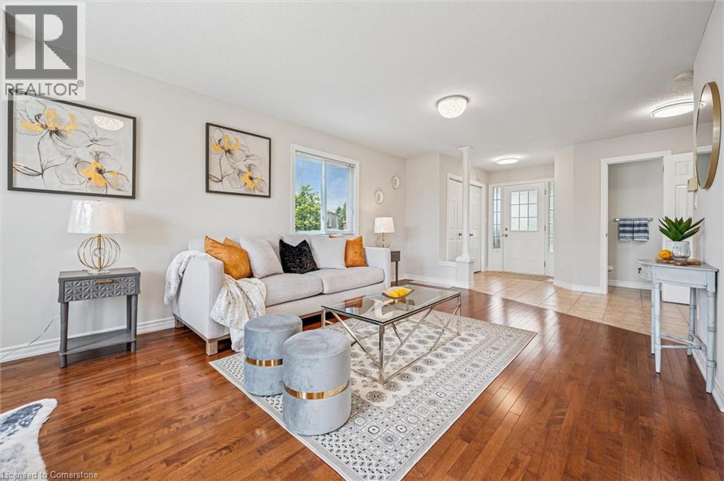 Photo 9 of 383 Tealby Crescent, Waterloo ON