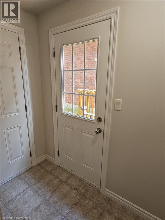 Photo 5 of 383 Tealby Crescent, Waterloo ON
