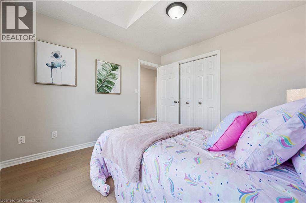 Photo 30 of 383 Tealby Crescent, Waterloo ON