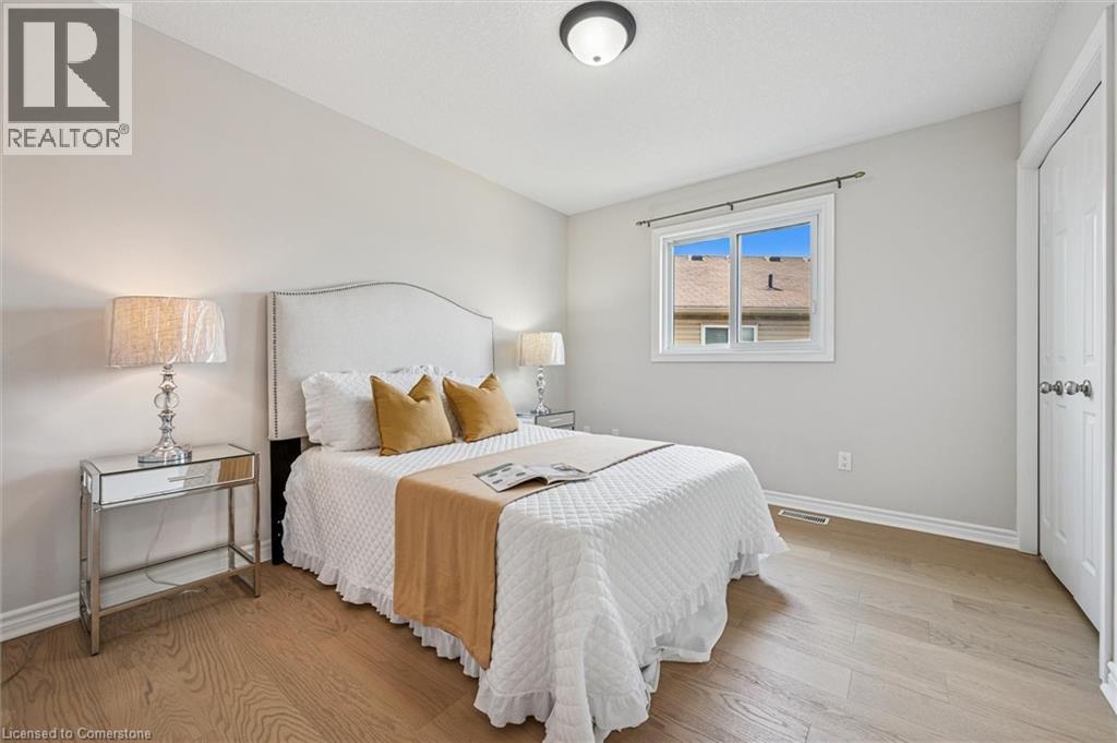 Photo 34 of 383 Tealby Crescent, Waterloo ON