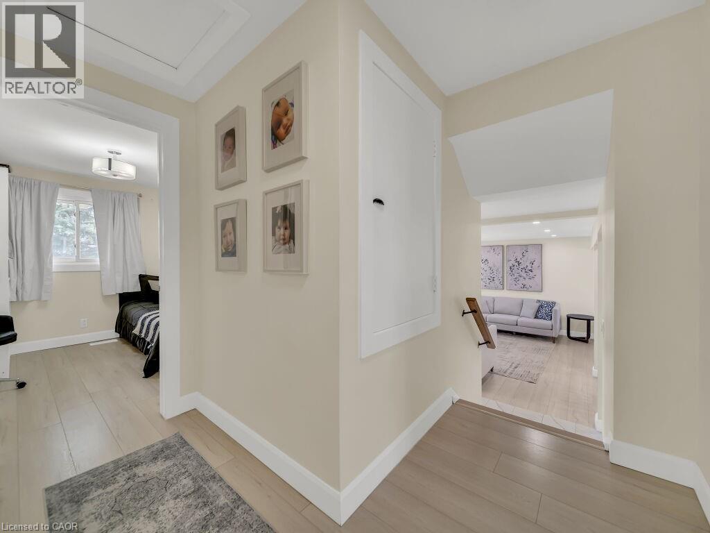 Photo 19 of 75 Bettley Crescent, Kitchener ON