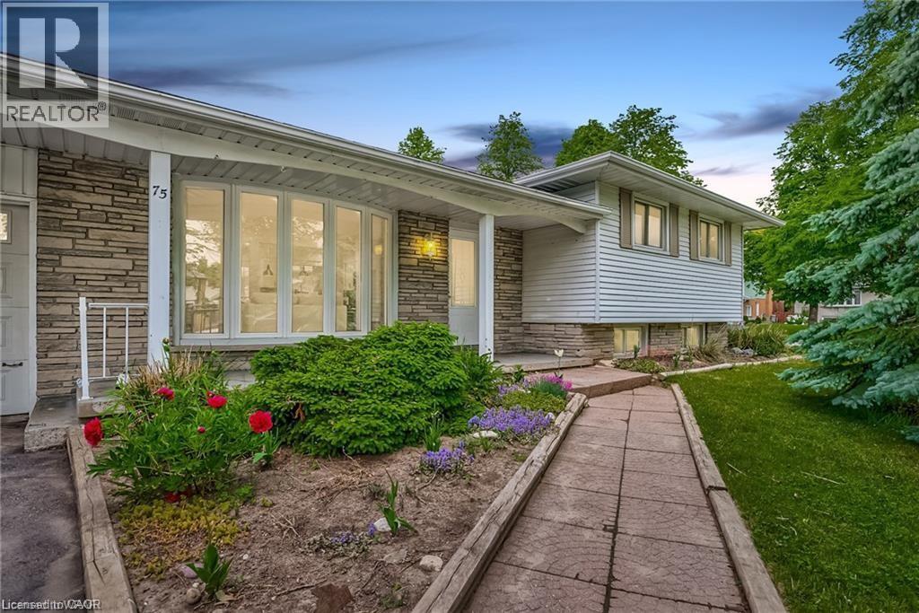 Photo 7 of 75 Bettley Crescent, Kitchener ON