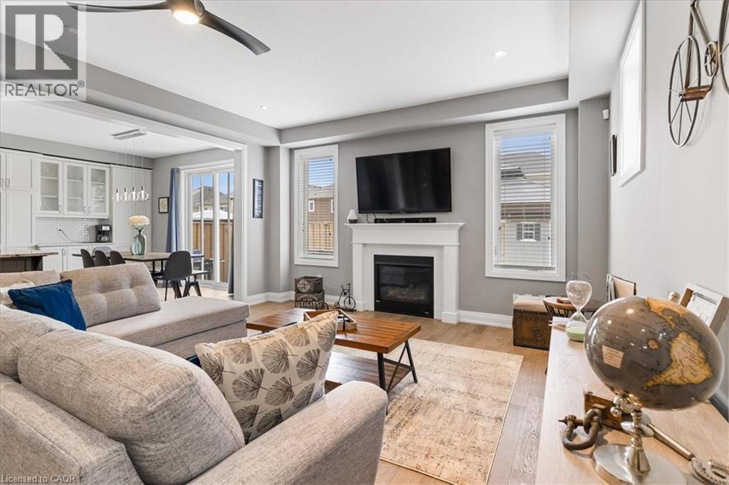 Photo 43 of 504 Equestrian Way, Cambridge ON