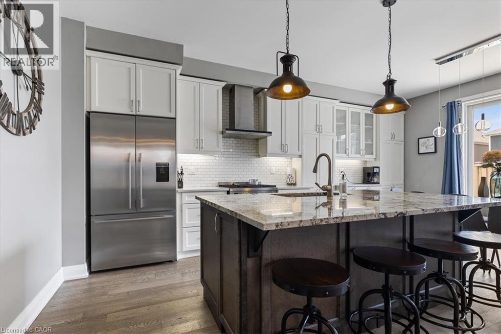 Photo 21 of 504 Equestrian Way, Cambridge ON