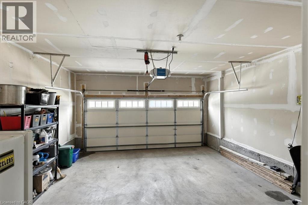 Photo 28 of 504 Equestrian Way, Cambridge ON