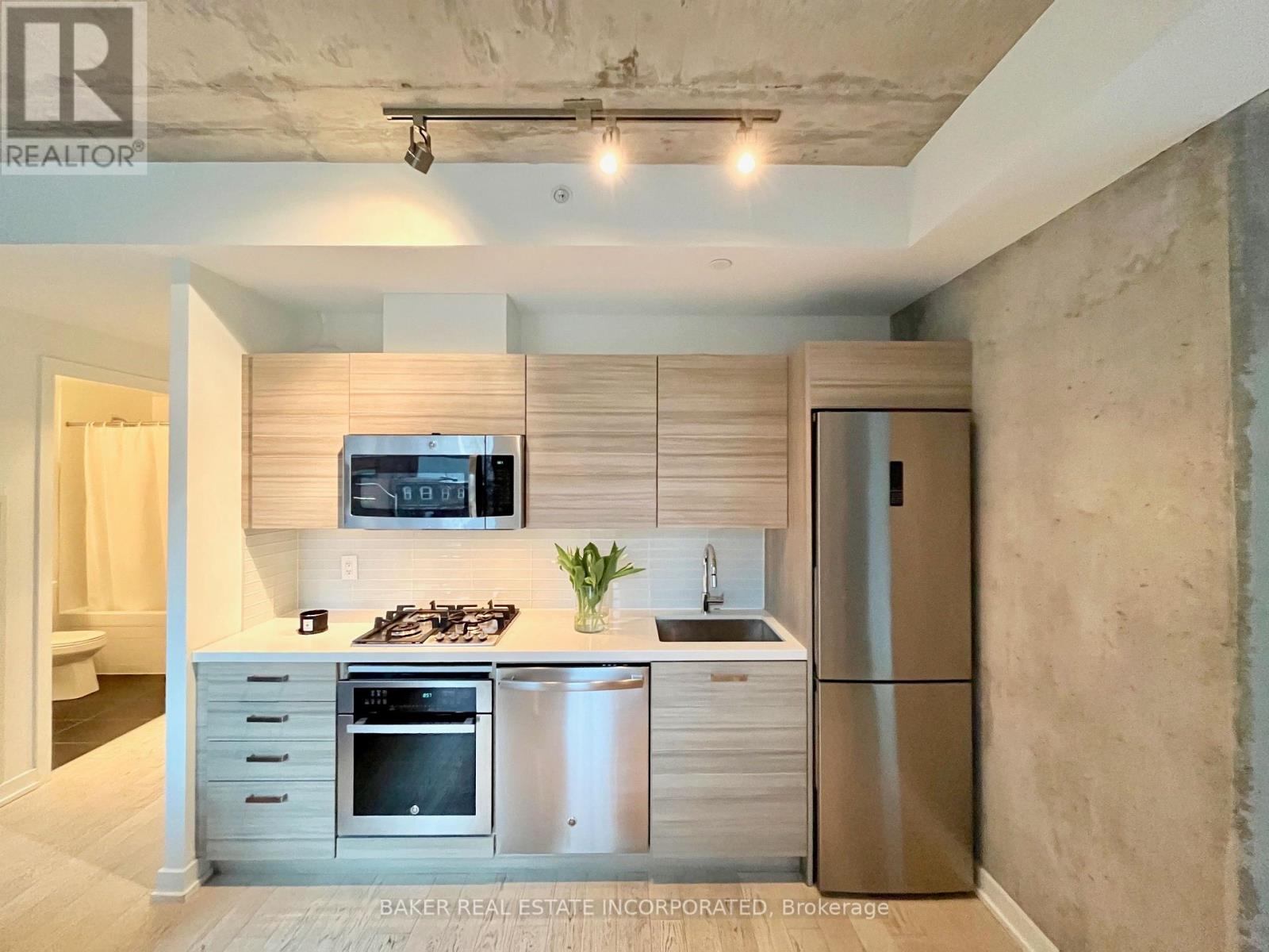 Photo 5 of 301 11 Charlotte Street, Toronto ON