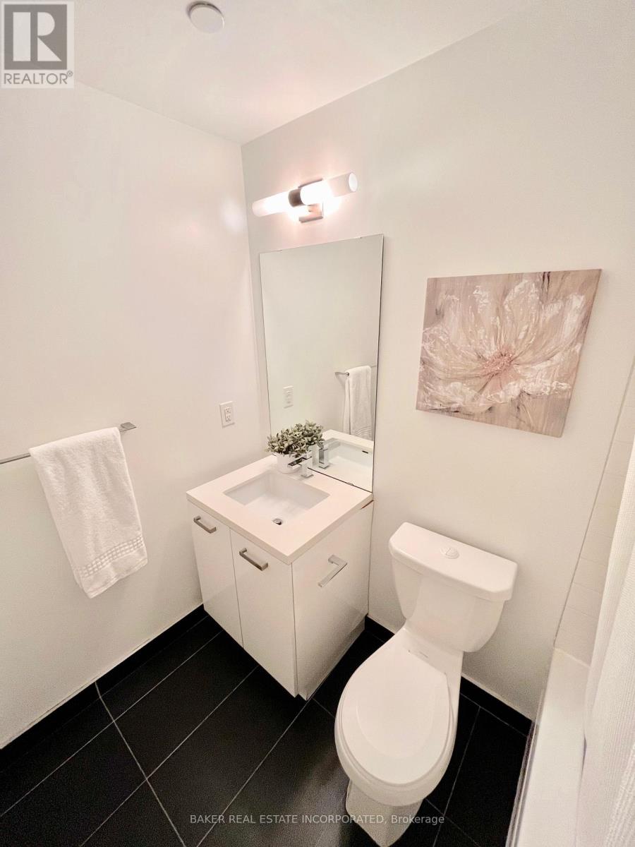 Photo 7 of 301 11 Charlotte Street, Toronto ON