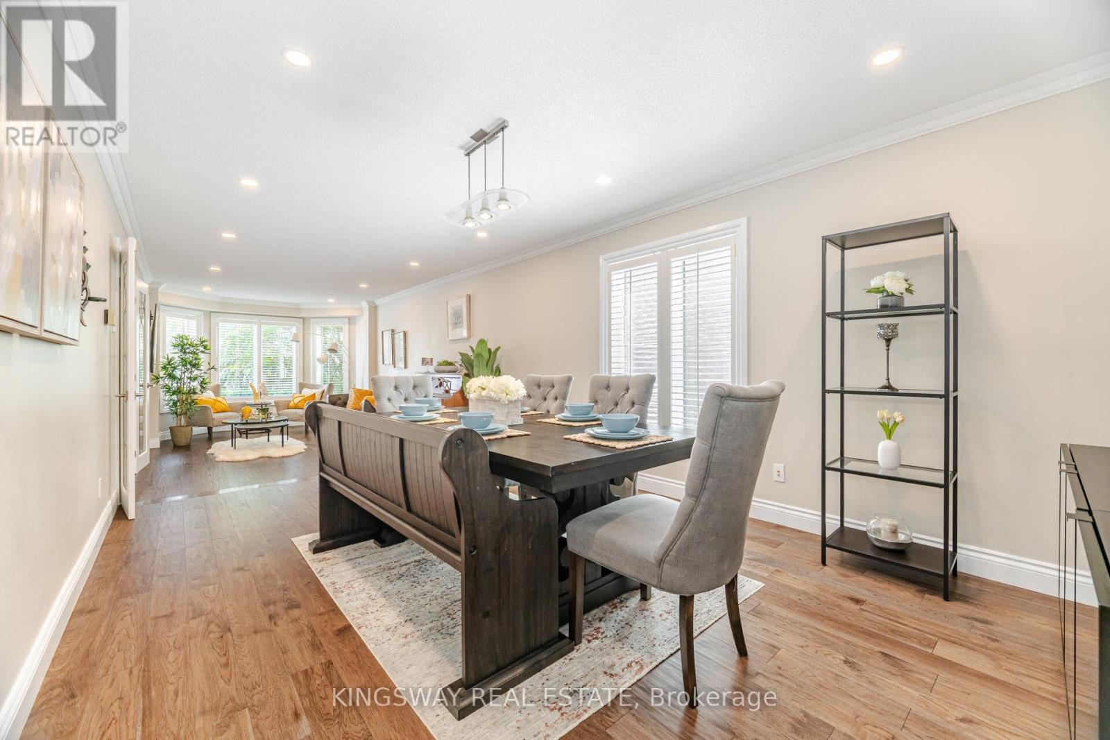 Photo 10 of 2246 Grand Ravine Drive, Oakville ON