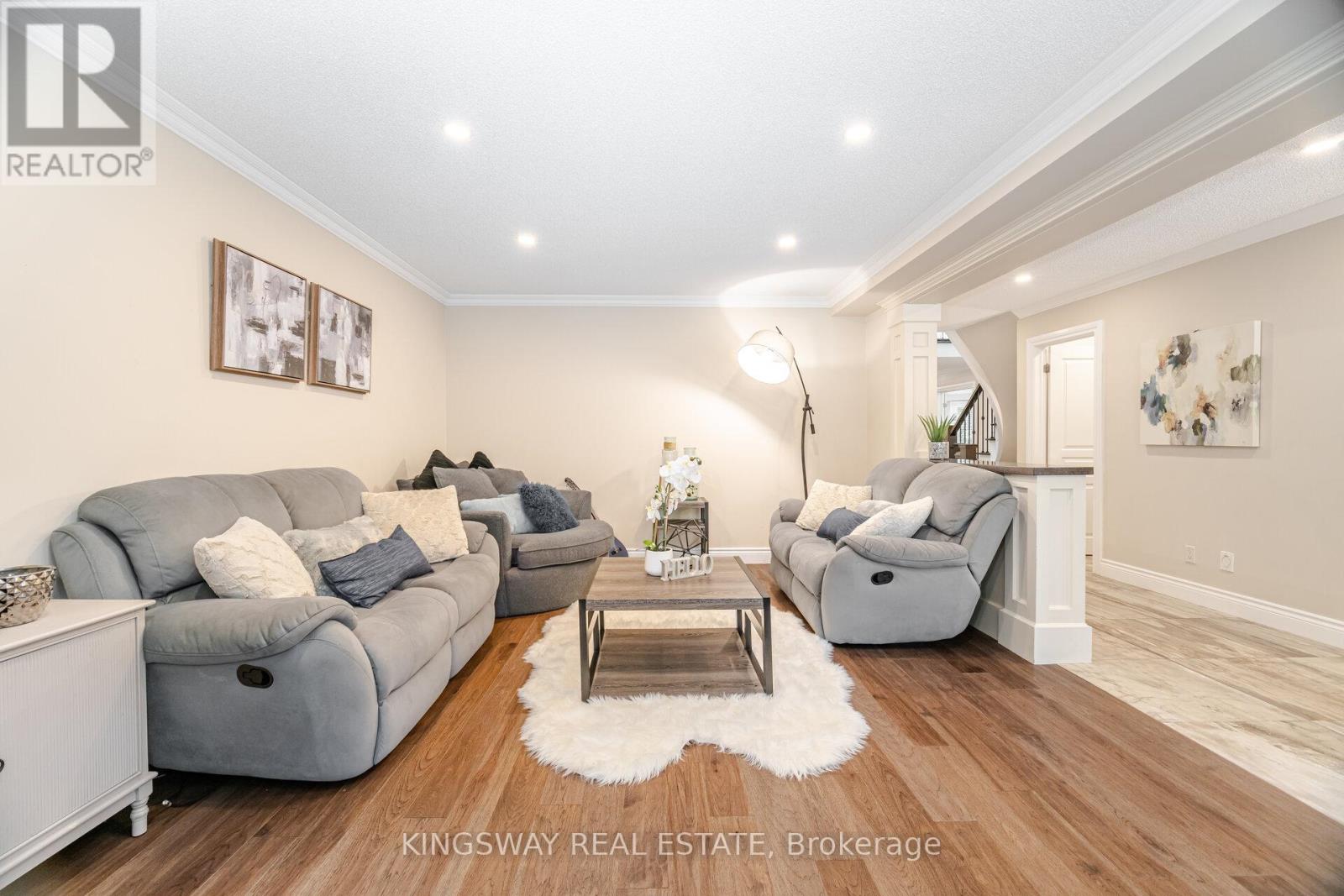 Photo 49 of 2246 Grand Ravine Drive, Oakville ON