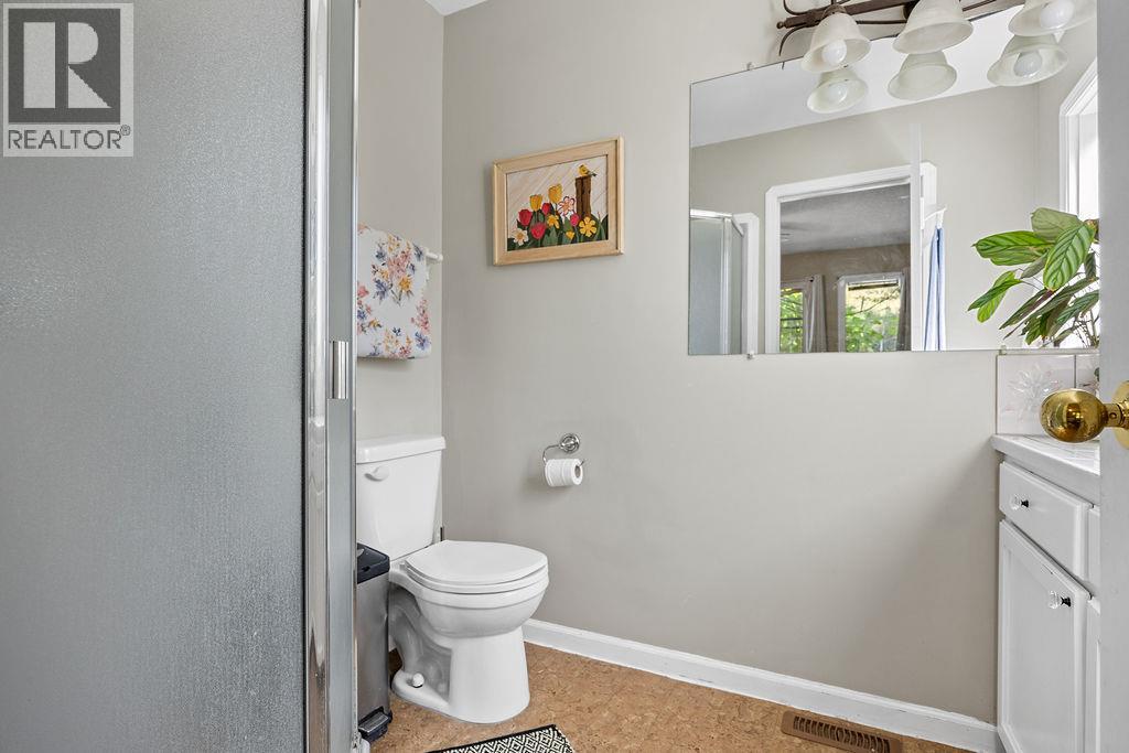 Photo 11 of 4015 Highland Park Drive, Armstrong BC
