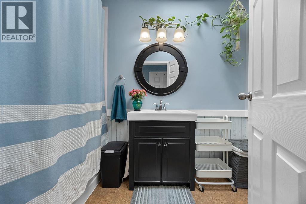 Photo 6 of 4015 Highland Park Drive, Armstrong BC