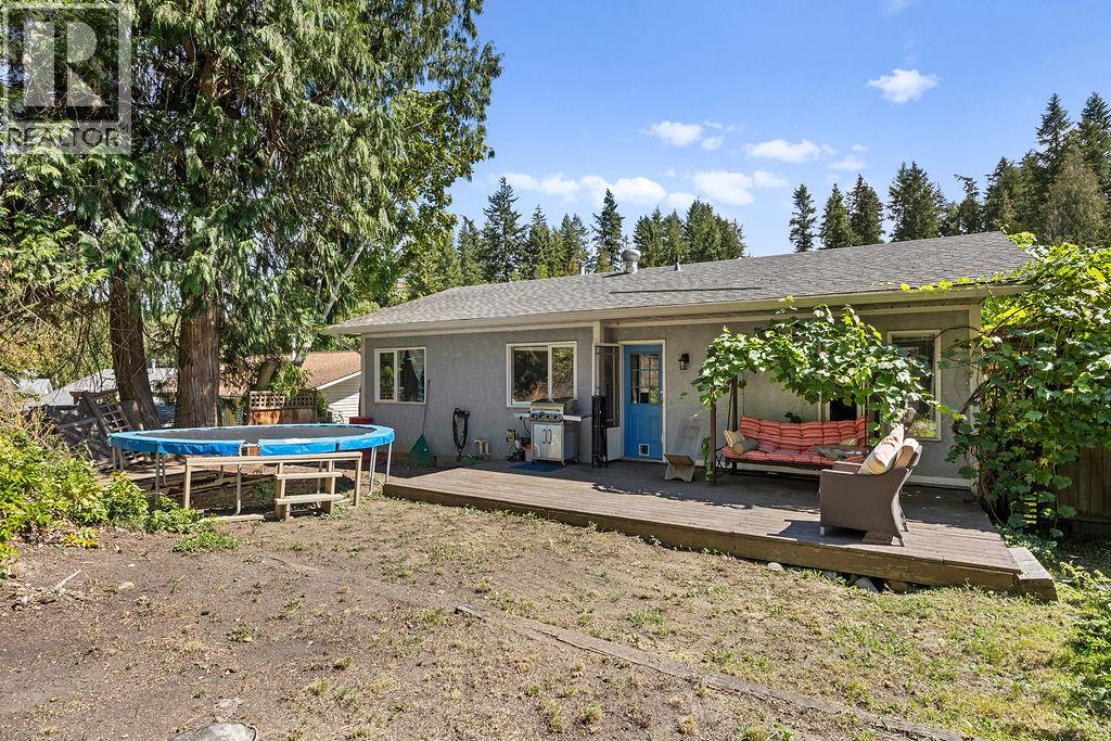 Photo 5 of 4015 Highland Park Drive, Armstrong BC