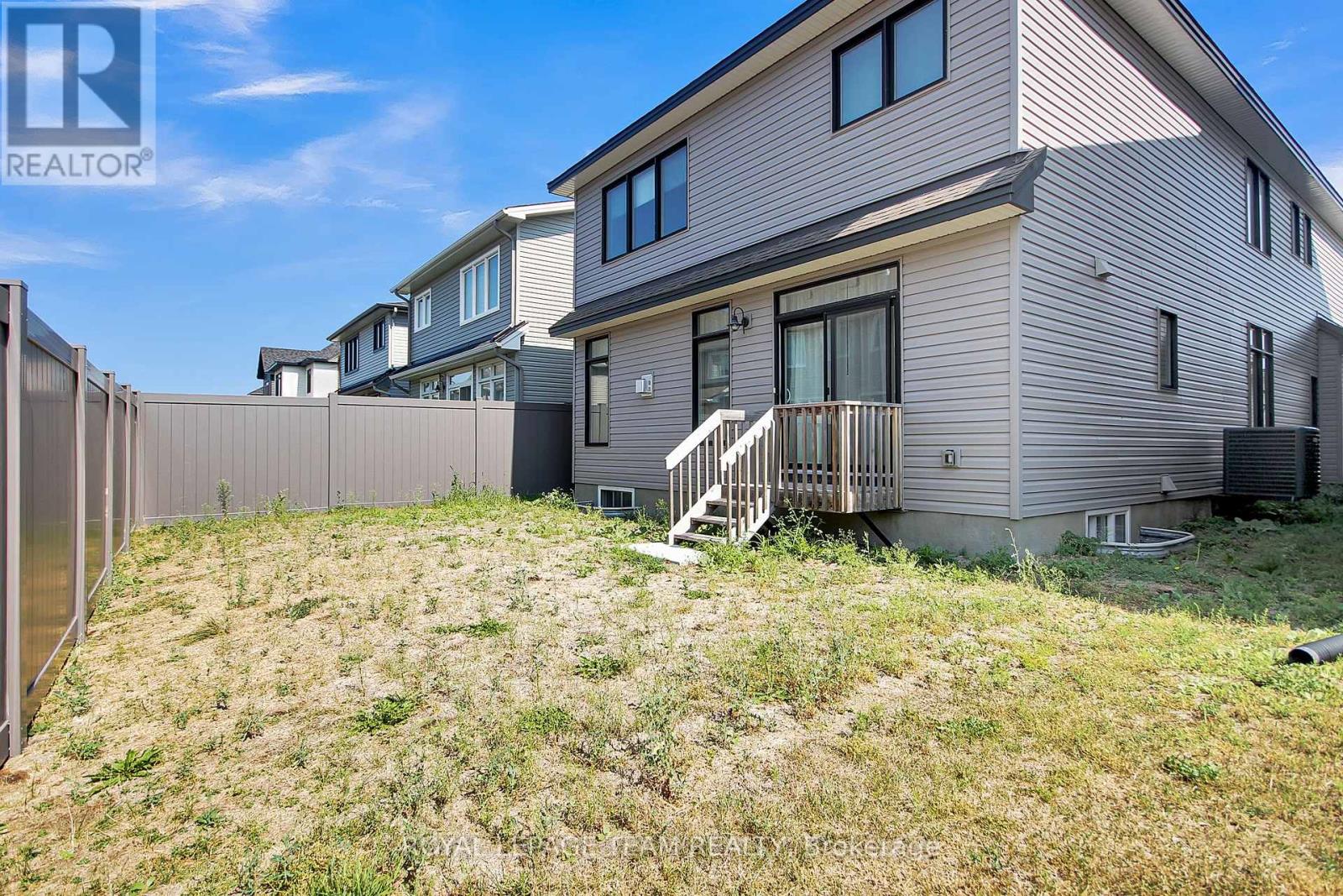 Photo 29 of 961 Beckton Heights W, Ottawa ON