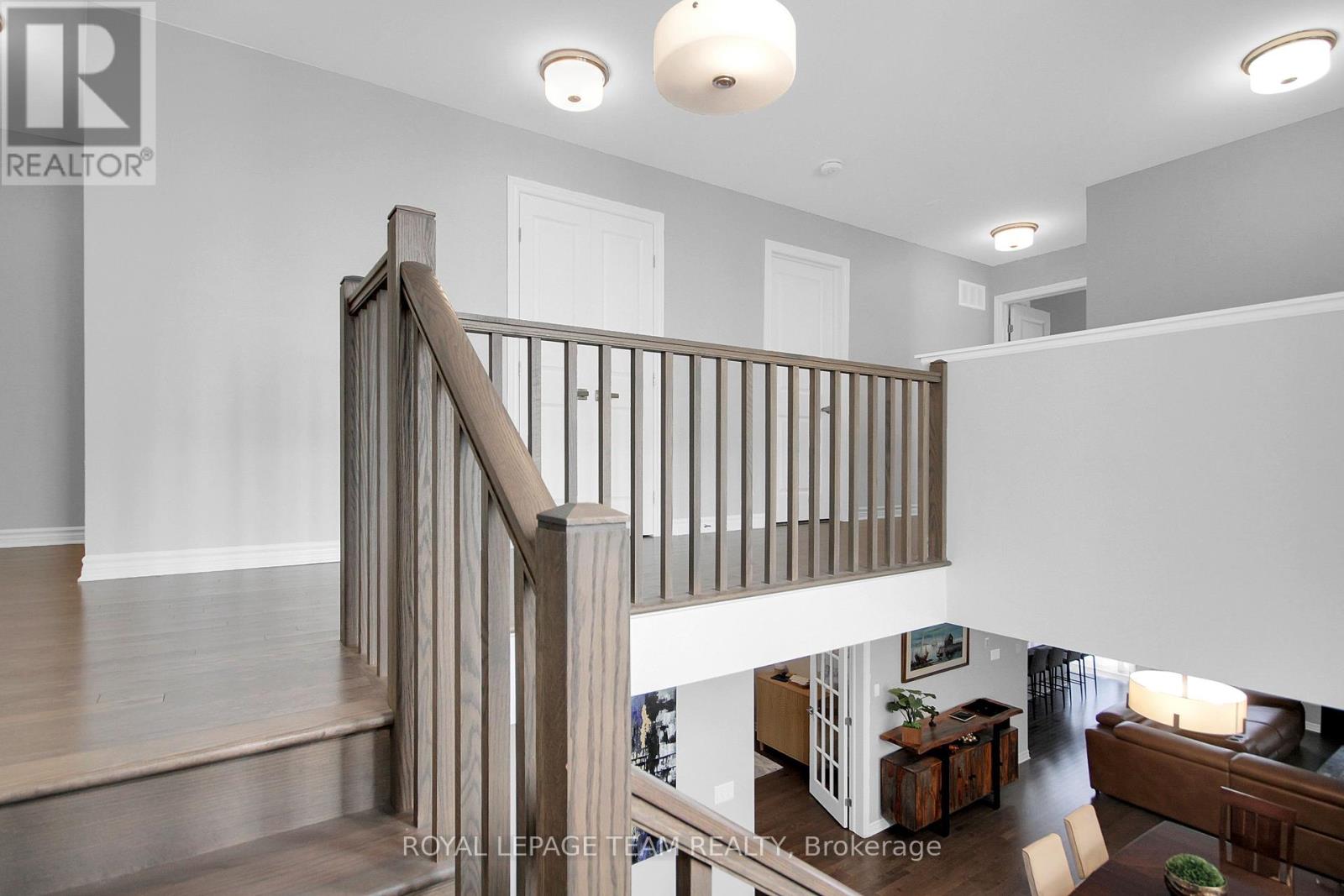 Photo 20 of 961 Beckton Heights W, Ottawa ON