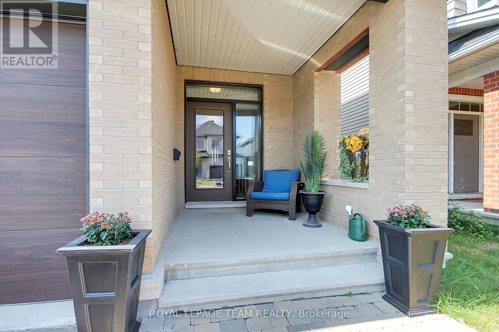 Photo 6 of 961 Beckton Heights W, Ottawa ON