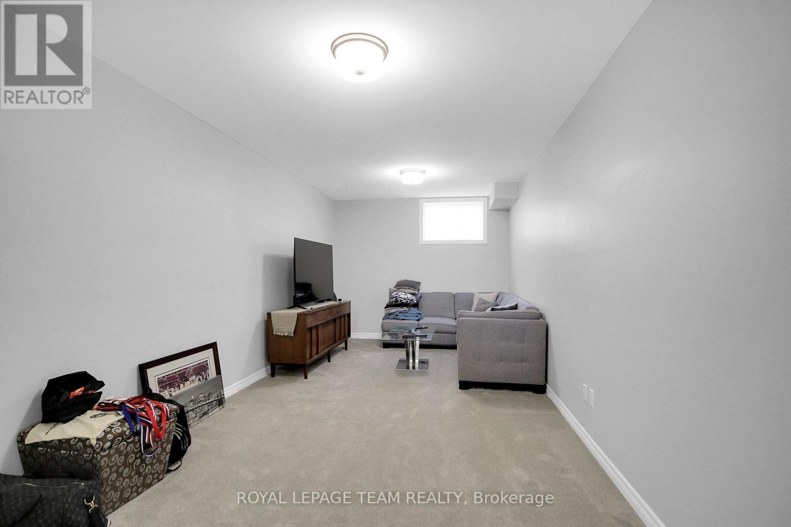 Photo 7 of 961 Beckton Heights W, Ottawa ON