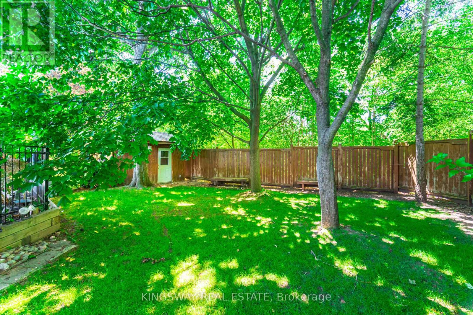 Photo 43 of 2246 Grand Ravine Drive, Oakville ON