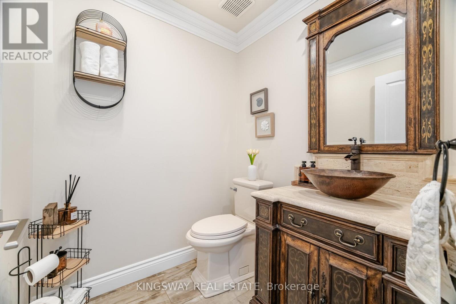 Photo 47 of 2246 Grand Ravine Drive, Oakville ON