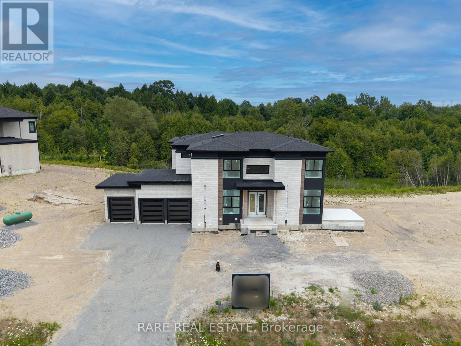 Photo 6 of 5 Openshaw Place, Clarington ON