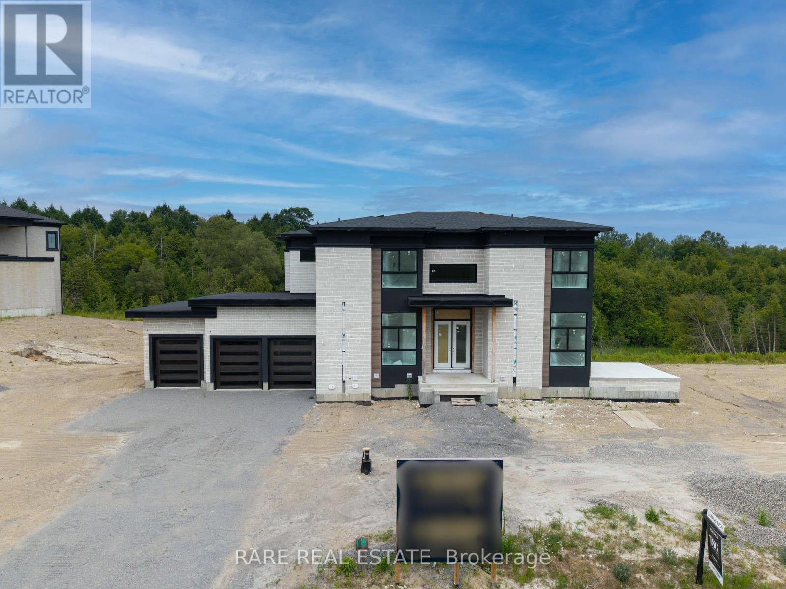 Photo 8 of 5 Openshaw Place, Clarington ON