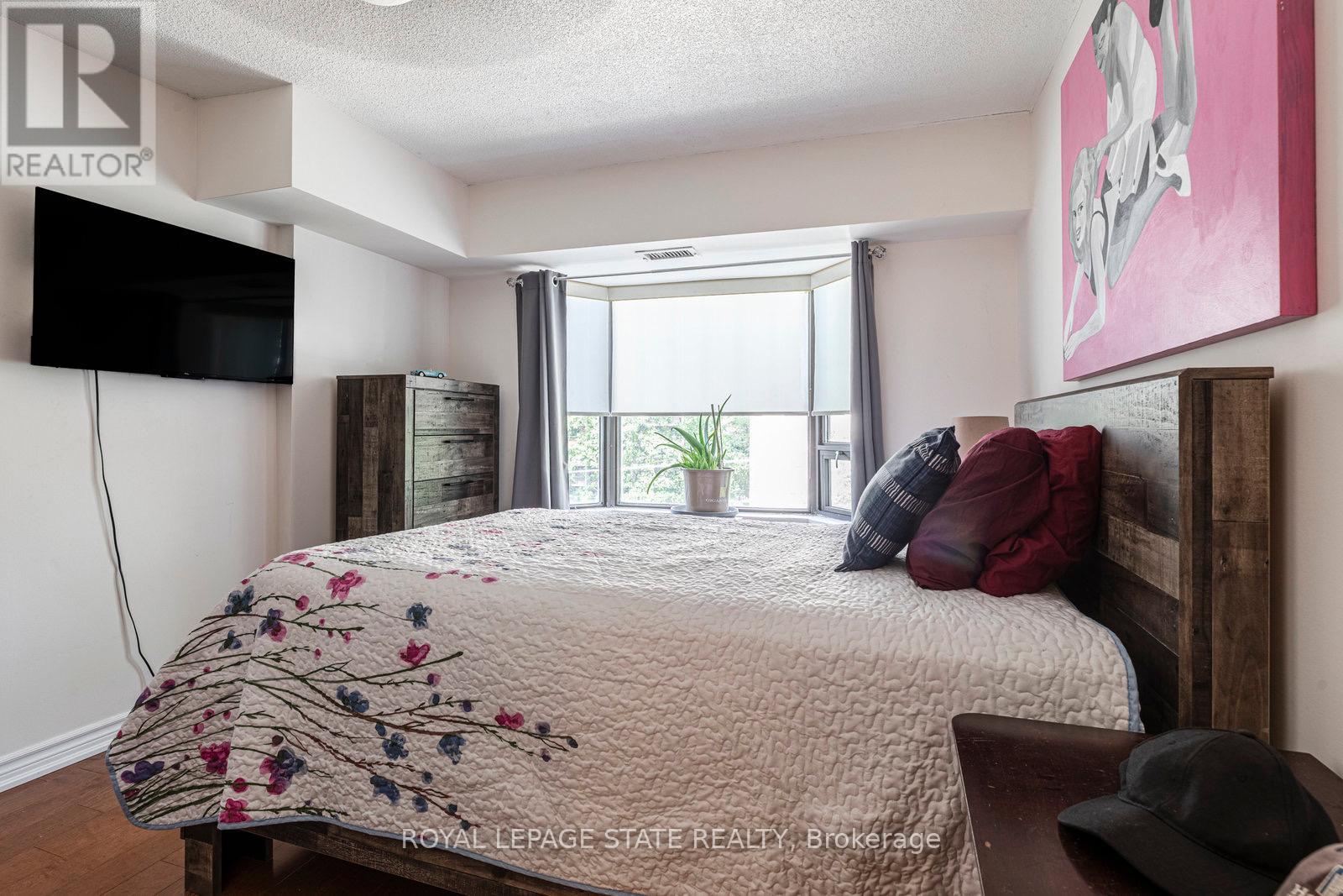 Photo 32 of 603 165 Bold Street, Hamilton ON