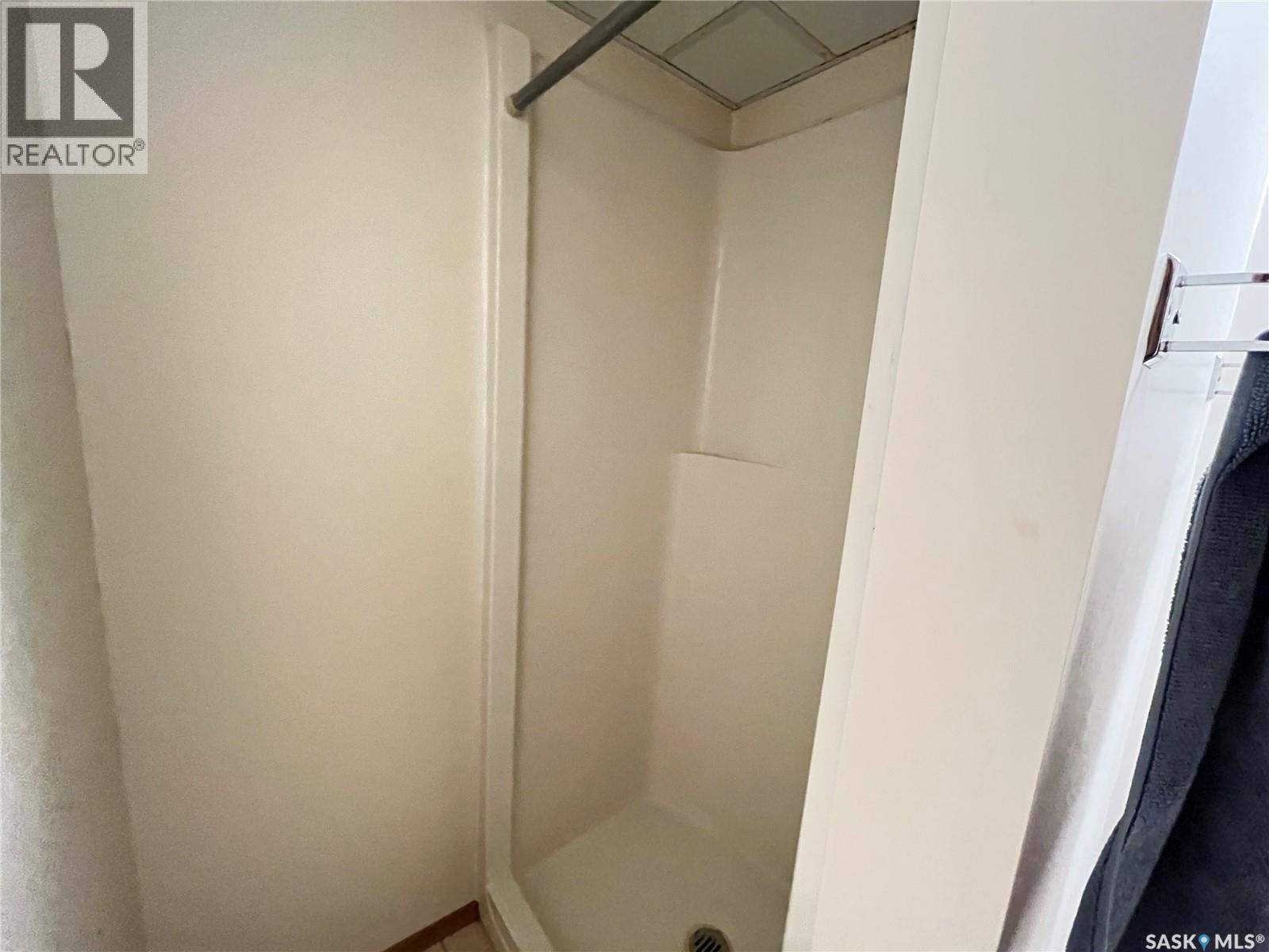 404 PARSONS AVENUE - 39