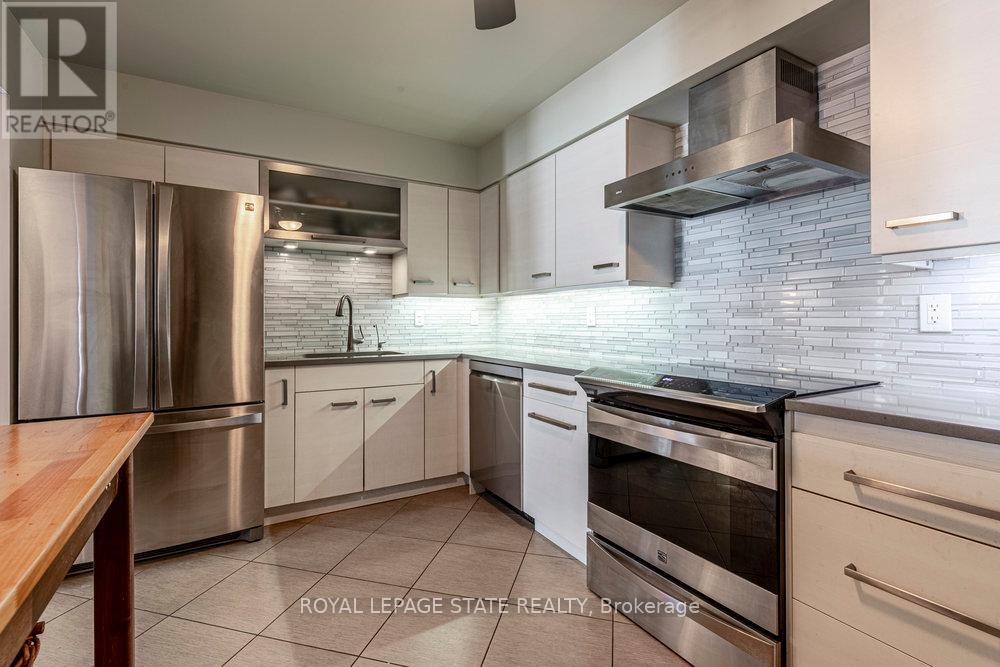 Photo 10 of 603 165 Bold Street, Hamilton ON