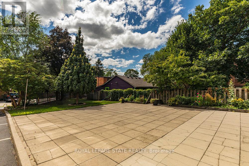 Photo 36 of 603 165 Bold Street, Hamilton ON