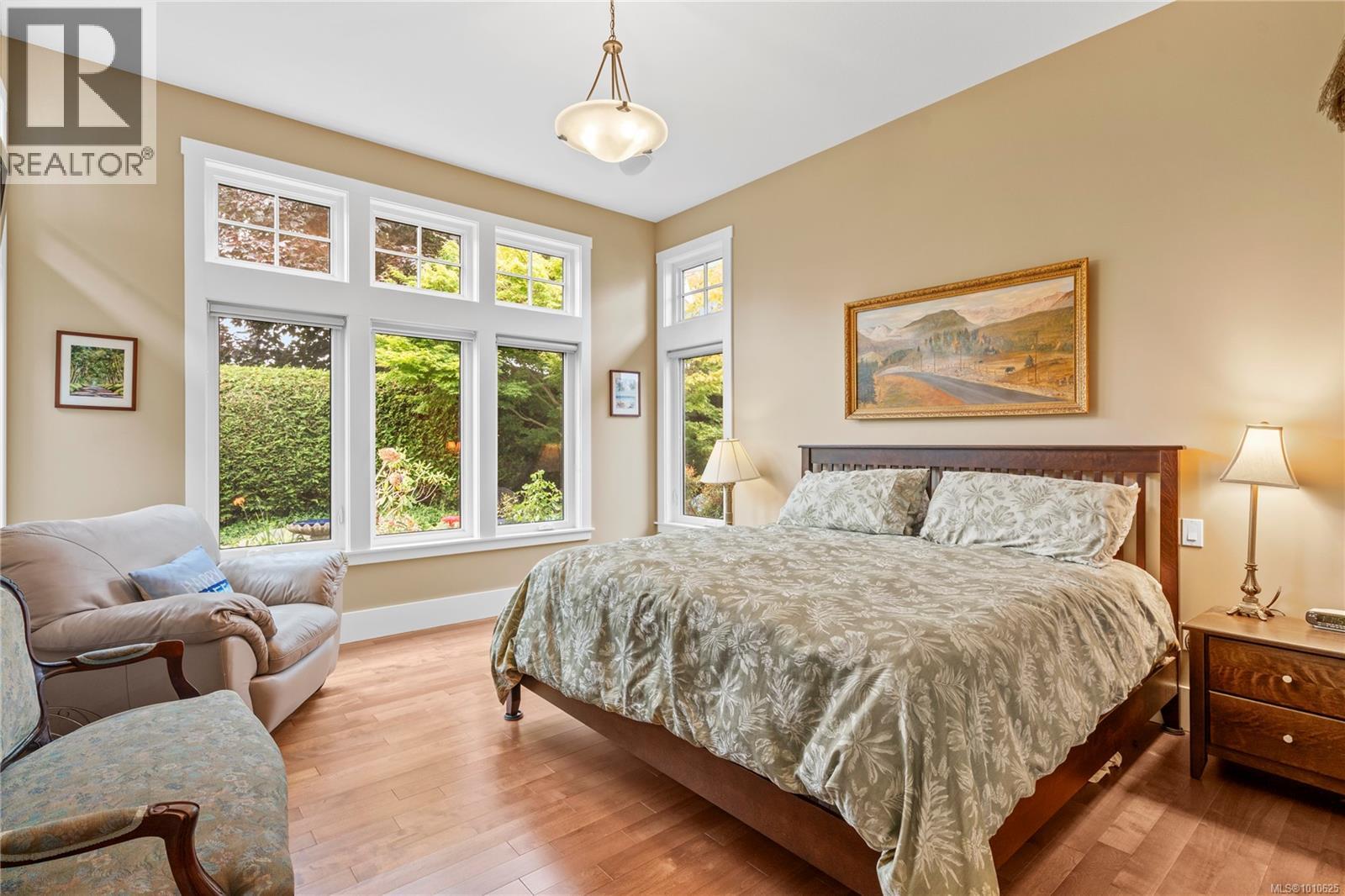 Photo 52 of 942 Bluffs Dr, Qualicum Beach BC