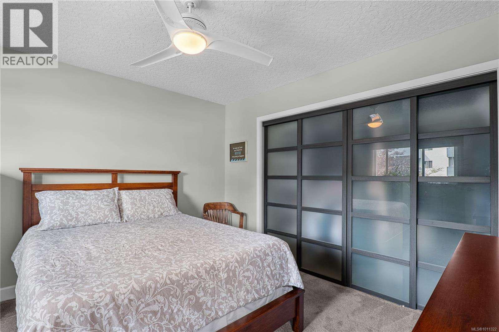 Photo 31 of 1 1119 View St, Victoria BC