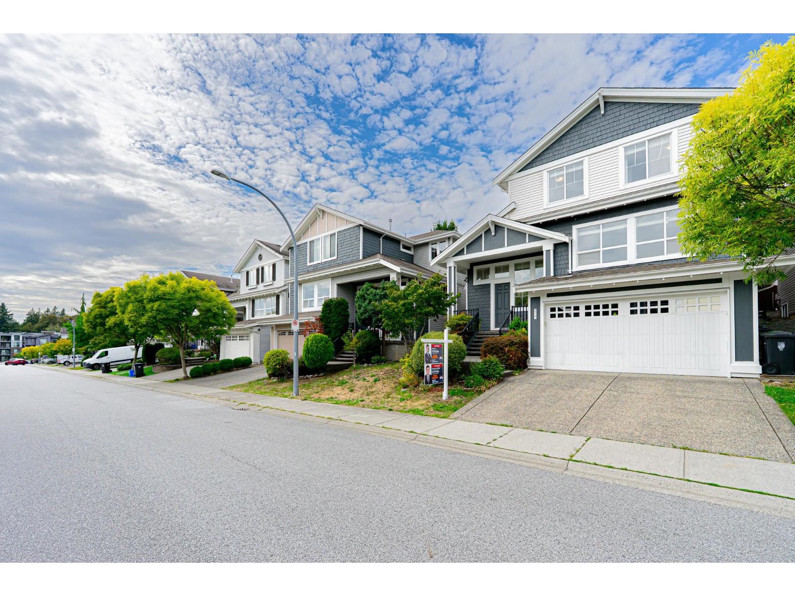 Photo 1 of 20179 68 A Avenue, Langley BC