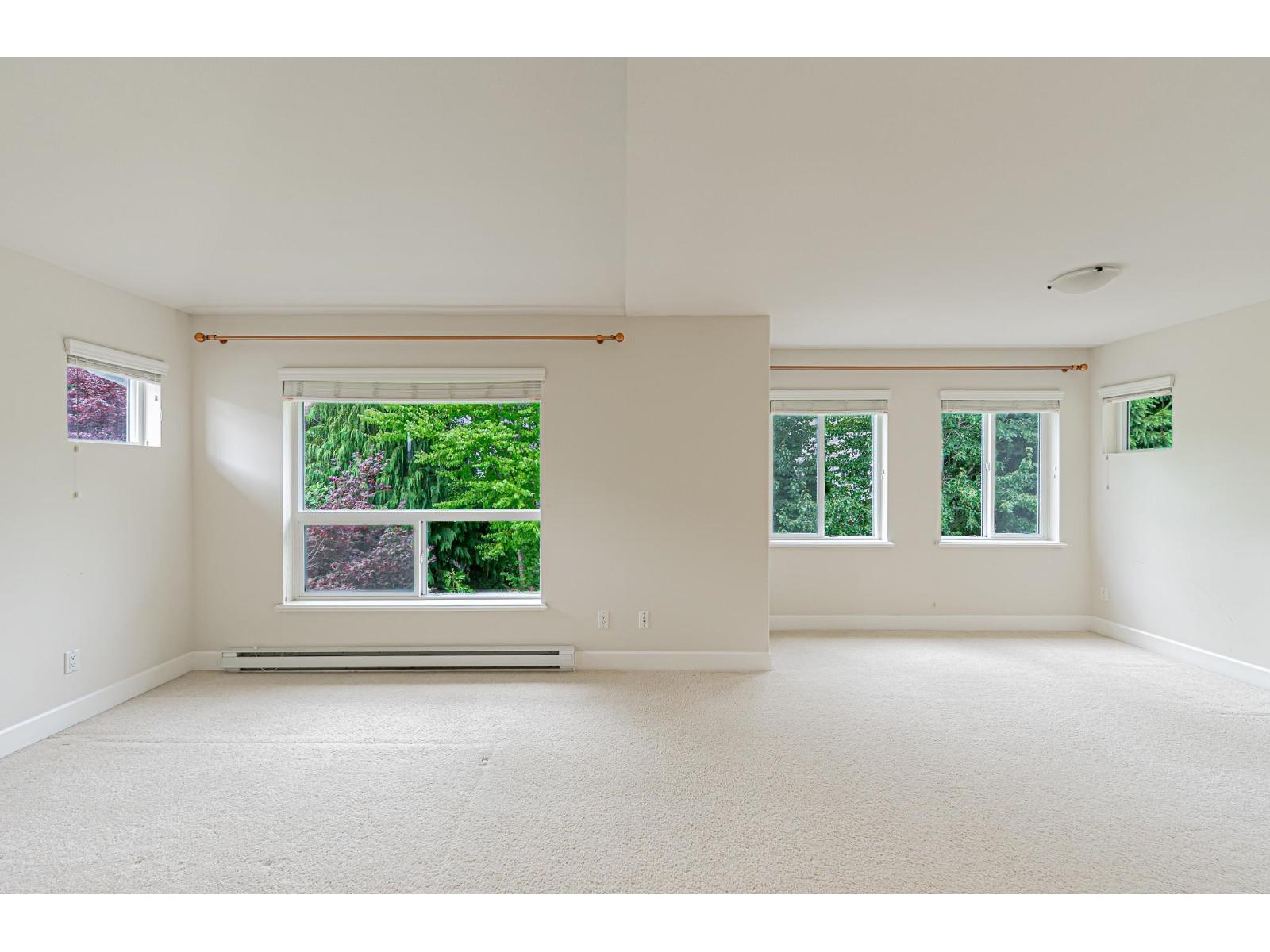 Photo 24 of 20179 68 A Avenue, Langley BC